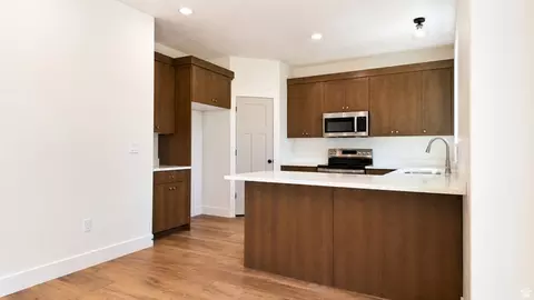 Kitchen - 630 E 800 S, Springville, UT 84663 photo 1 of 3