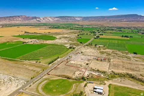 View/Area - 7600 E 2500 S, Jensen, UT 84035 photo 2 of 6