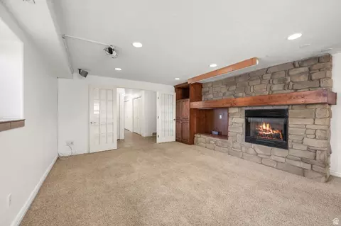 Living - 7920 S Pear Tree Cir, Sandy, UT 84094 photo 4 of 5
