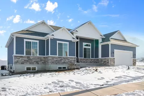 Exterior - 623 S 125 E #116, Hyde Park, UT 84318 photo 8 of 10