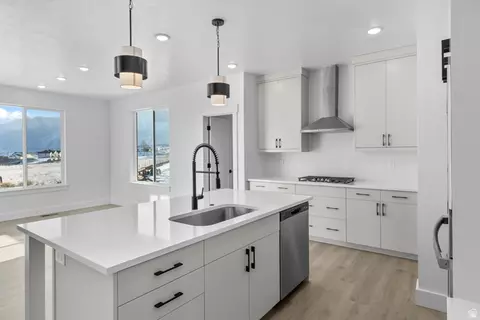 Kitchen - 623 S 125 E #116, Hyde Park, UT 84318 photo 7 of 7