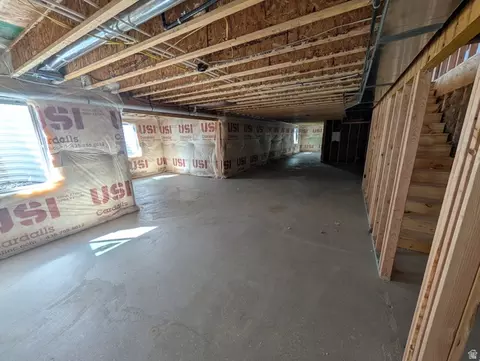 Entry Way - 623 S 125 E #116, Hyde Park, UT 84318 photo 7 of 8