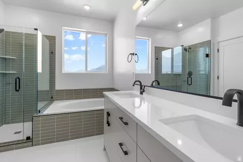 Bath - 623 S 125 E #116, Hyde Park, UT 84318 photo 7 of 8