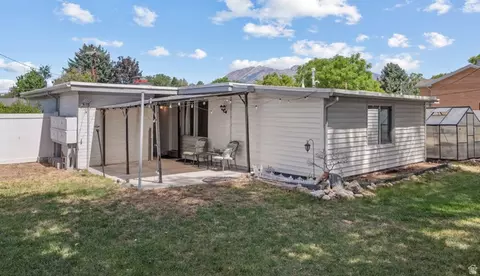 Exterior - 1520 E 8600 S, Sandy, UT 84093 photo 4 of 7