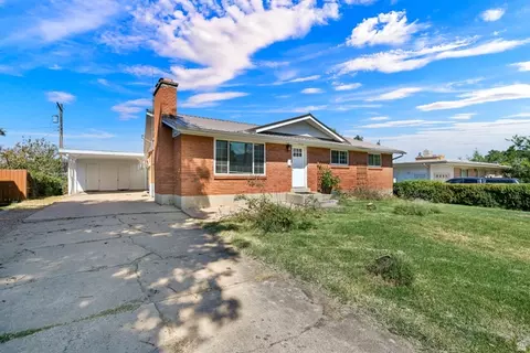 4475 S Vista Dr, South Ogden, UT 84403