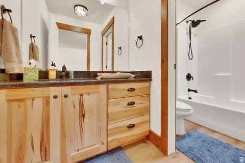 Bath - 22357 E The Canyons Cir S, Spanish Fork, UT 84660 photo 7 of 11