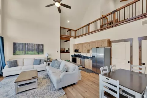 Living - 22357 E The Canyons Cir S, Spanish Fork, UT 84660 photo 6 of 6
