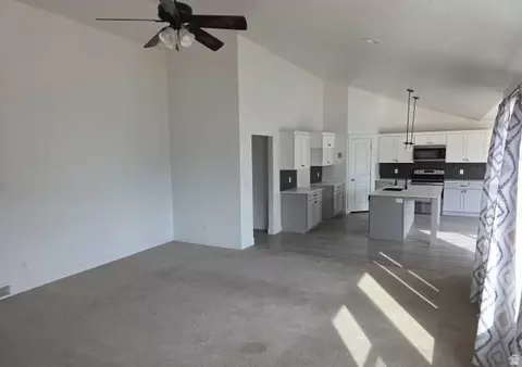 Living - 480 E Delano Peak Rd, Eagle Mountain, UT 84005 photo 2 of 3