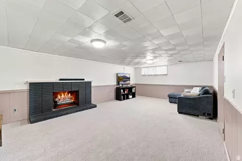 Living - 3356 E Birch Cir S, Holladay, UT 84124 photo 3 of 3