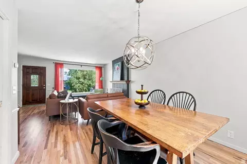 Dining - 3356 E Birch Cir S, Holladay, UT 84124 photo 2 of 3