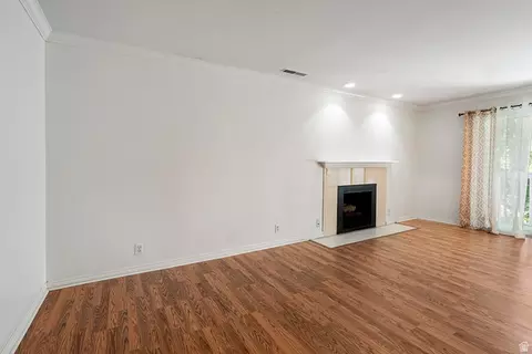 Living - 875 E Arrowhead Ln #42, Murray, UT 84107 photo 3 of 5