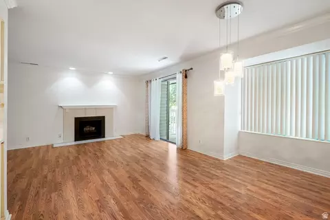 Living - 875 E Arrowhead Ln #42, Murray, UT 84107 photo 1 of 5