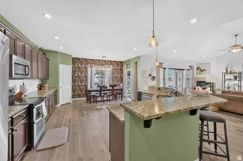Kitchen - 3961 E Yakima Way #12, Eagle Mountain, UT 84005 photo 5 of 5