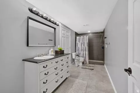 Bath - 3961 E Yakima Way #12, Eagle Mountain, UT 84005 photo 3 of 3