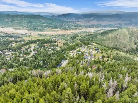 395 Matterhorn Dr #139, Park City, UT 84098