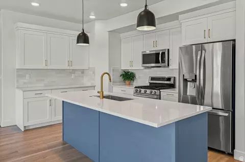 Kitchen - 531 E 600 S, Hyrum, UT 84319 photo 1 of 1