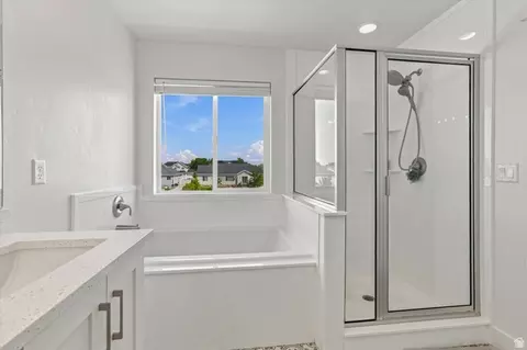 Bath - 531 E 600 S, Hyrum, UT 84319 photo 2 of 3