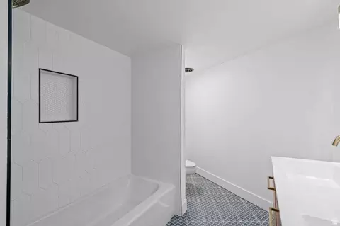 Bath - 1740 N 500 E, Provo, UT 84604 photo 7 of 10
