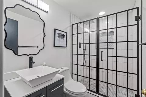 Bath - 1740 N 500 E, Provo, UT 84604 photo 5 of 10