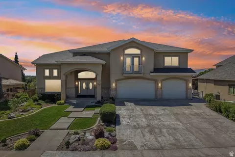 Exterior - 220 E Ridge Rd, Orem, UT 84057 photo 9 of 9