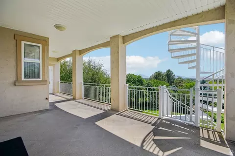 Exterior - 220 E Ridge Rd, Orem, UT 84057 photo 2 of 9