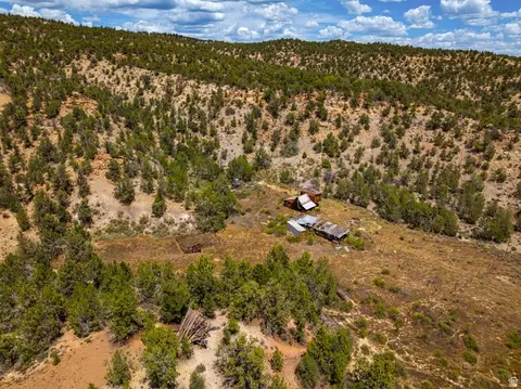 View/Area - Undisclosed, Mount Carmel, UT 84755 photo 4 of 6