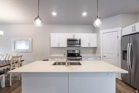 Kitchen - 1958 S 1030 W, Orem, UT 84058 photo 3 of 4