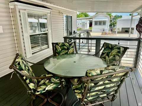 Exterior - 448 E Telegraph St # 113, Washington, UT 84780 photo 5 of 10