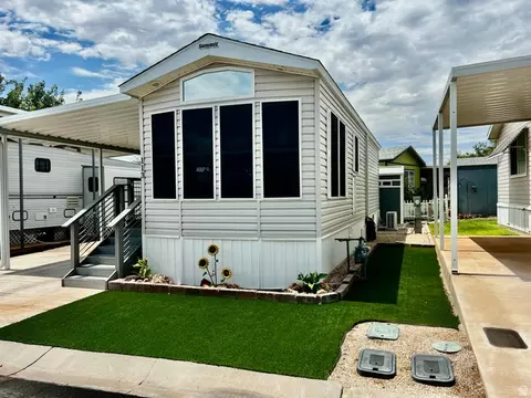 Exterior - 448 E Telegraph St # 113, Washington, UT 84780 photo 1 of 10