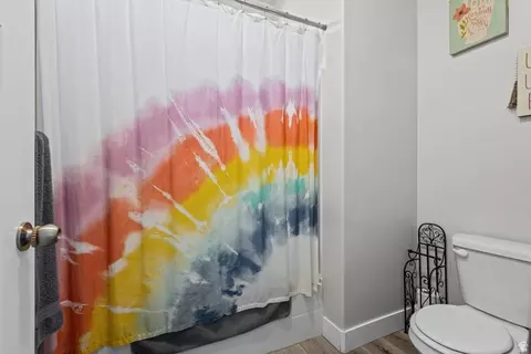 Bath - 88 W Silver Dr, Vineyard, UT 84059 photo 2 of 4