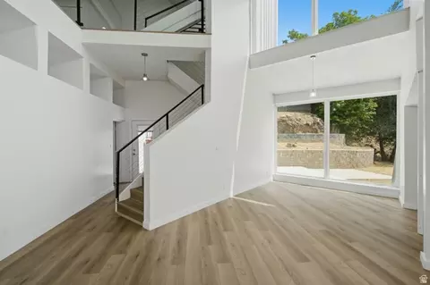 Living - 3077 N Bannock Dr, Provo, UT 84604 photo 3 of 20
