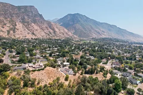 View/Area - 3077 N Bannock Dr, Provo, UT 84604 photo 3 of 3