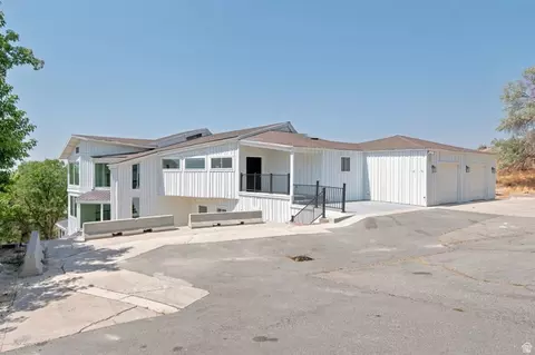 Exterior - 3077 N Bannock Dr, Provo, UT 84604 photo 4 of 7