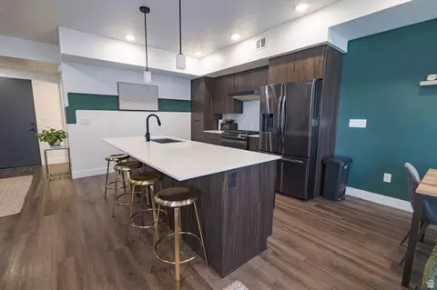 933 S Washington St Apt 307 S, Salt Lake City, UT 84101