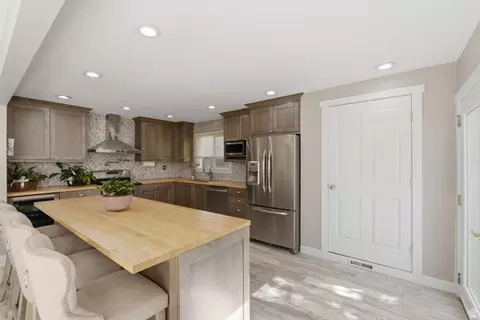 Kitchen - 10754 S 1225 E, Sandy, UT 84094 photo 1 of 2