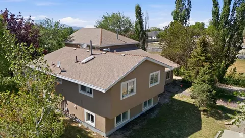 View/Area - 10754 S 1225 E, Sandy, UT 84094 photo 2 of 7