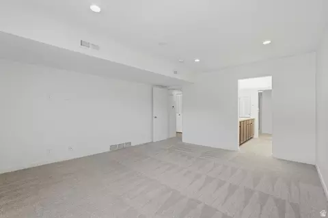 Bedroom - 327 Peach Ln, Bountiful, UT 84010 photo 5 of 5