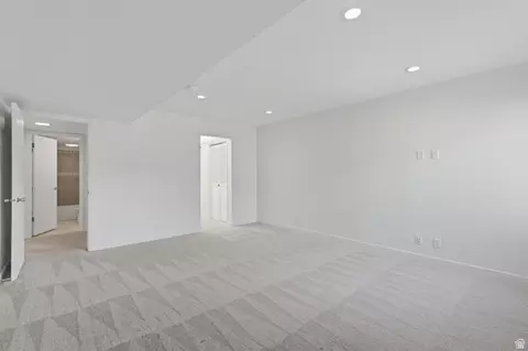 Bedroom - 327 Peach Ln, Bountiful, UT 84010 photo 3 of 5