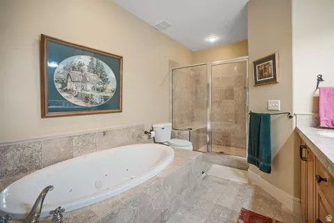 Bath - 4736 S Millrace Ln E, Murray, UT 84107 photo 2 of 5