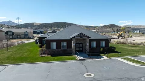 Exterior - 3531 E Rock Creek Rd #7, Eagle Mountain, UT 84005 photo 5 of 6