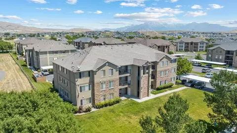 View/Area - 3531 E Rock Creek Rd #7, Eagle Mountain, UT 84005 photo 2 of 4