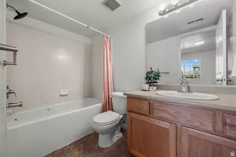 Bath - 3531 E Rock Creek Rd #7, Eagle Mountain, UT 84005 photo 1 of 2