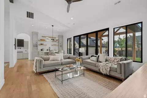 Living - 3231 E Marie Ave, Millcreek, UT 84109 photo 2 of 3