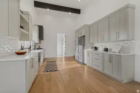 Kitchen - 3231 E Marie Ave, Millcreek, UT 84109 photo 2 of 3