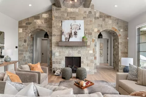 Living - 2192 E Outlaw Rd, Hideout, UT 84036 photo 1 of 7