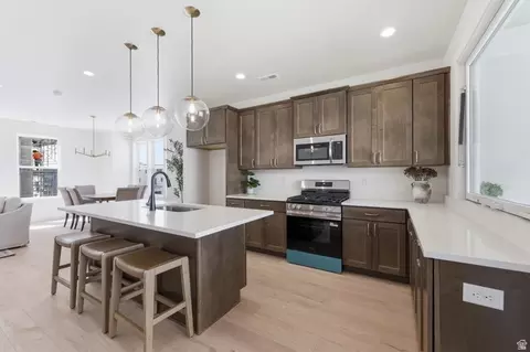 11049 S Freestone Rd W #134, South Jordan, UT 84009