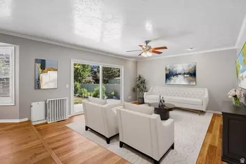 Living - 6231 S Vinecrest Dr S, Murray, UT 84121 photo 2 of 2