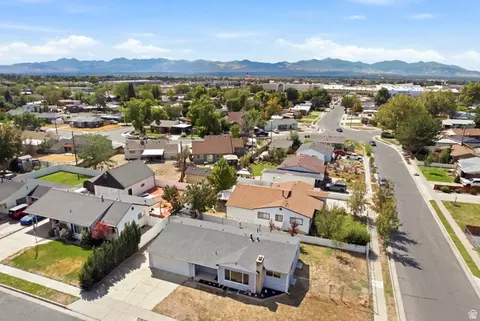 View/Area - 6272 S 400 E, Murray, UT 84107 photo 7 of 7