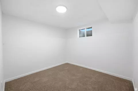 Bedroom - 6272 S 400 E, Murray, UT 84107 photo 9 of 10