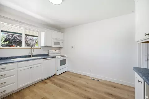 Kitchen - 6272 S 400 E, Murray, UT 84107 photo 1 of 4